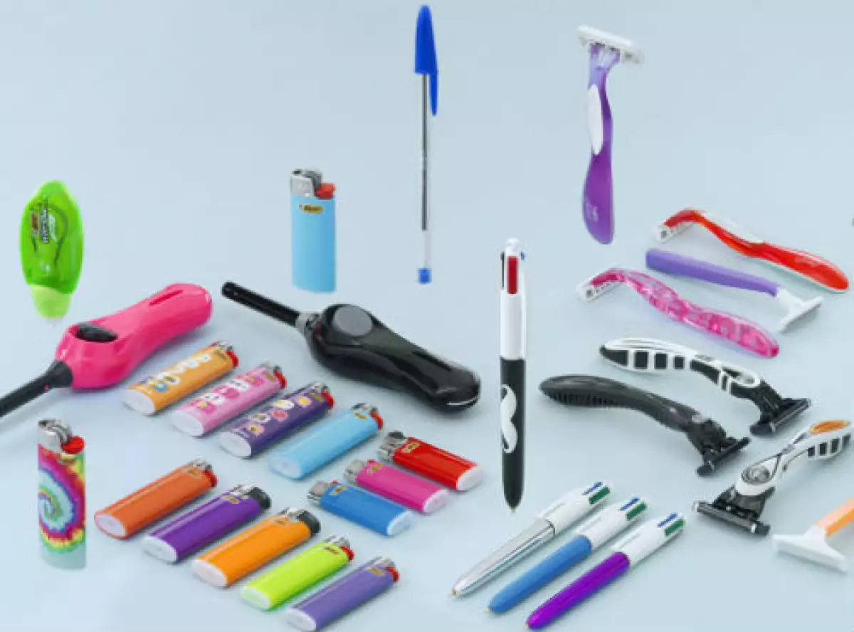 BIC bol�grafos, encendedores, rastrillos
