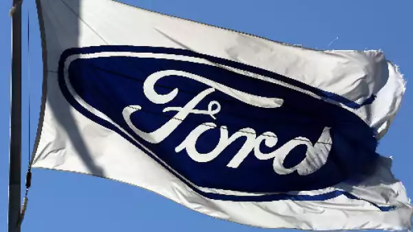bandera Ford