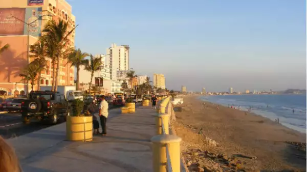 Malec�n Mazatl�n 