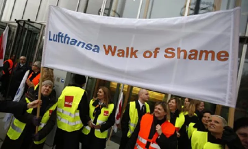 Los 33,000 empleados de tierra de Lufthansa se manifestarán contra las nuevas condiciones laborales que prepara la empresa. (Foto: Reuters)