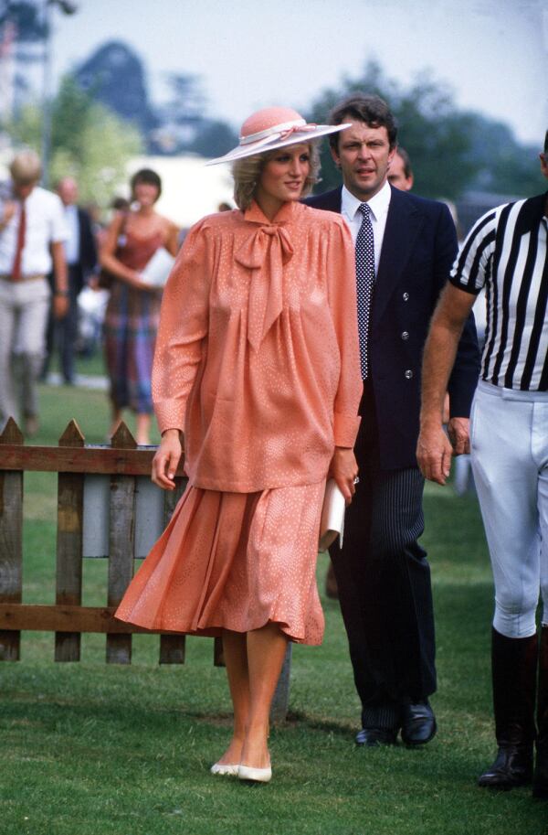 PRINCESA-DIANA-EMBARAZADA-HARRY2.jpg