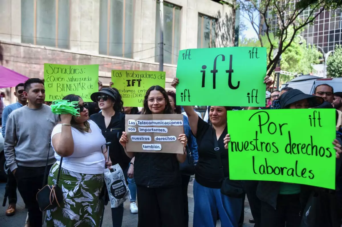 Condicionan a trabajadores del IFT a renunciar a su liquidación para integrarse al nuevo regulador
