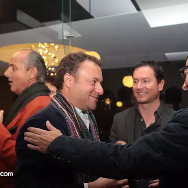 Alex Lemaire,Daniel Liebsohn,Roberto Burdford