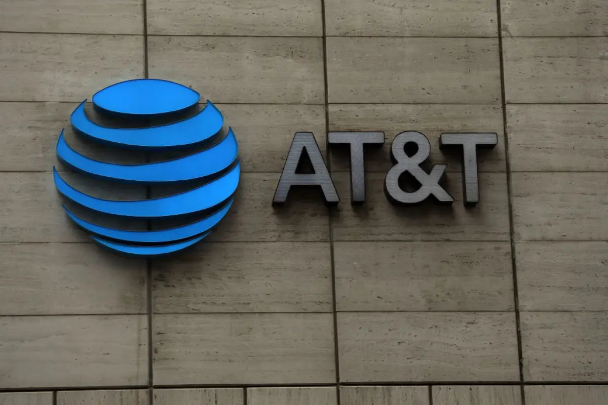 Mónica Aspe presentó los tes proyectos ganadores del fondo AT&T 5G