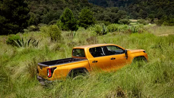 BS_TOYOTA_AHP-40.jpg