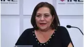 guadalupe taddei en el ine.jpg