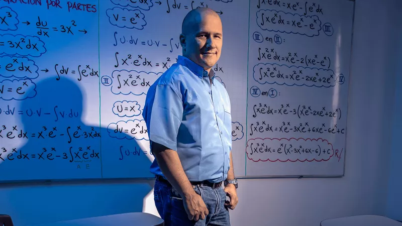 edutubers-julio-el-profe