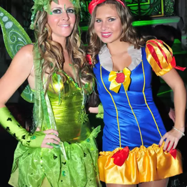 Joe Ross,Vivien Voigh