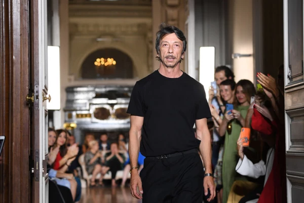 Valentino : Runway - Paris Fashion Week - Haute Couture Fall Winter 2018/2019