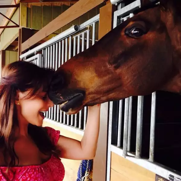 Era común que Lorena Rojas compartiera tiernas fotos en las que demostraba su amor por los animales.