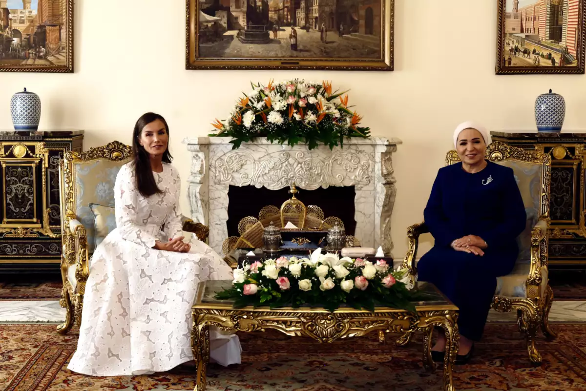 Reina-Primera Dama.jpeg