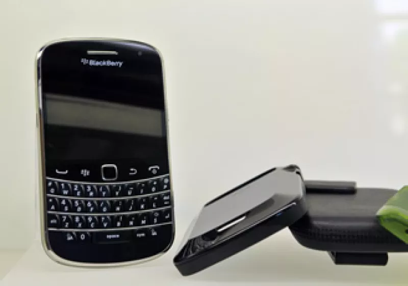 Las acciones de RIM también tocaron su mínimo en dos años en el Nasdaq, bajando un 6%, hasta los 40.25 dólares. (Foto: AP)