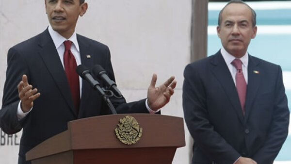 Obama sostuvo que la relación con México es fuerte, pero aseguró que puede fortalecerse aún más. Expresó que ambos países deben trabajar lado a lado para reforzar la seguridad y la productividad de sus naciones.