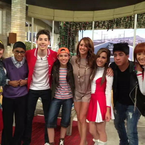 Además de ejercicio, también su dieta es balanceada. Según confesó en un programa televisivo, come cinco veces al día y hasta se consiente con algunos antojos.