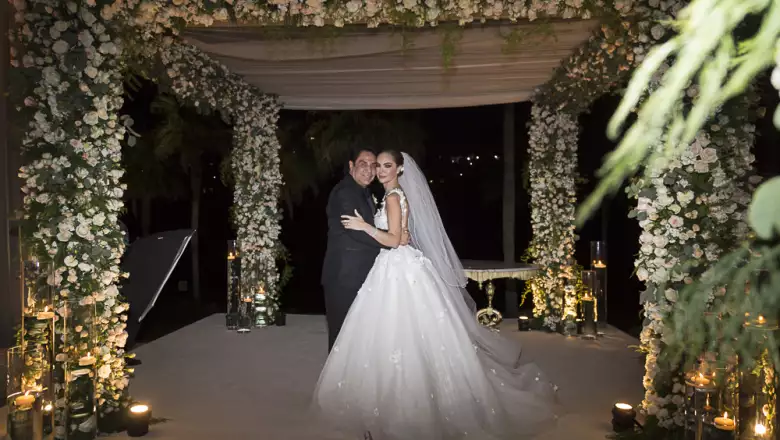 Ernesto Valentín Girón, Paulina Abascal