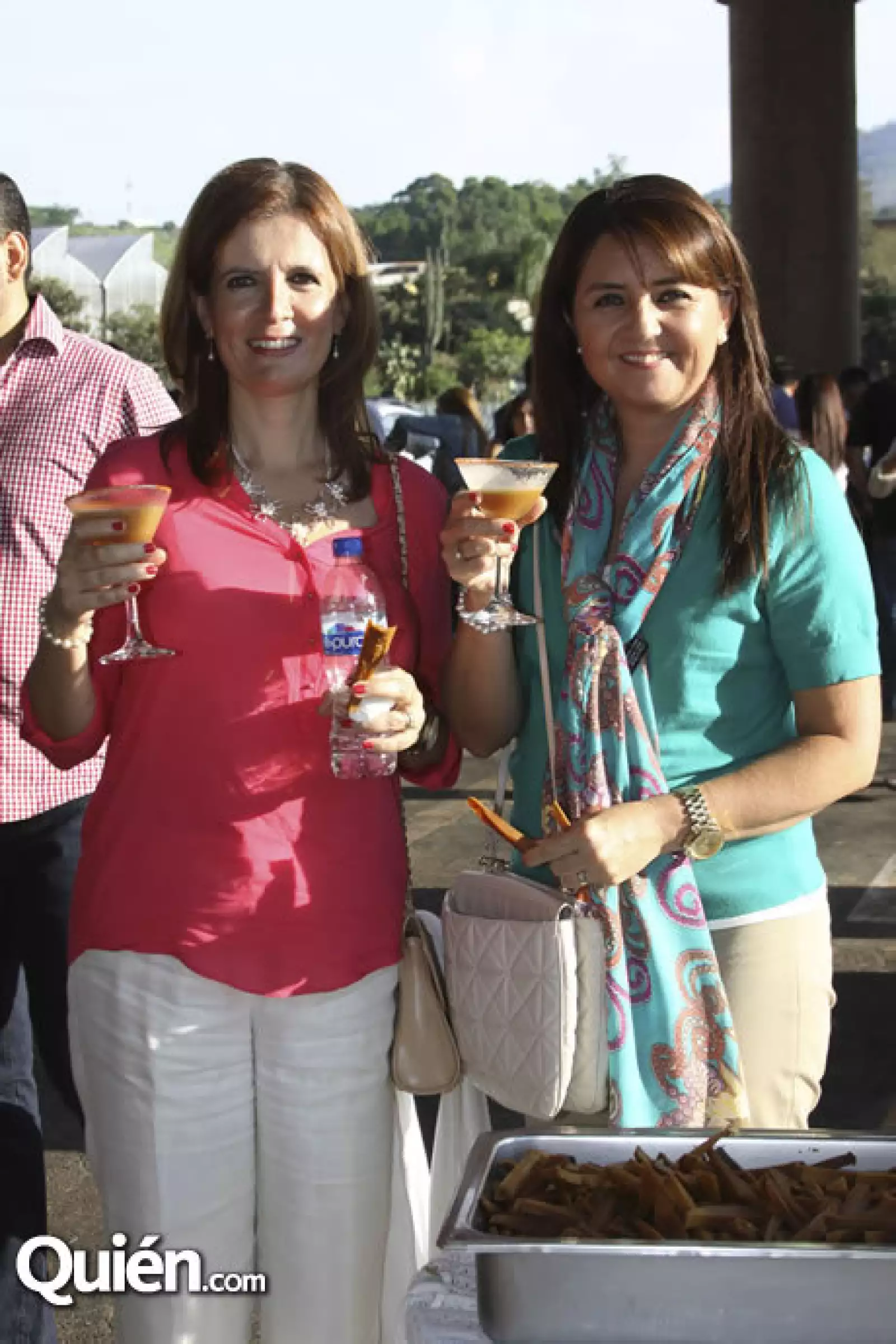 Marcela Orendain y Cecilia Orozco