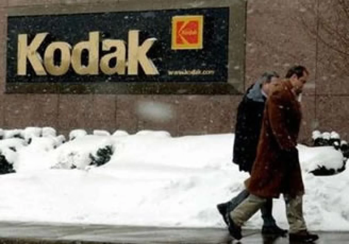 La demanda consiste en acusar a las firmas de infringir una de sus tecnologías. (Foto: Reuters)