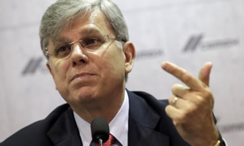 Fernando González, CEO de Cemex, dijo que la cementara avanza en su venta de activos. (Foto: Reuters )