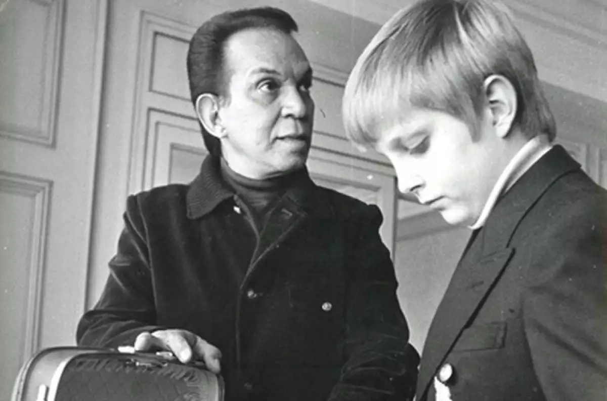 Cantinflas y su hijo.