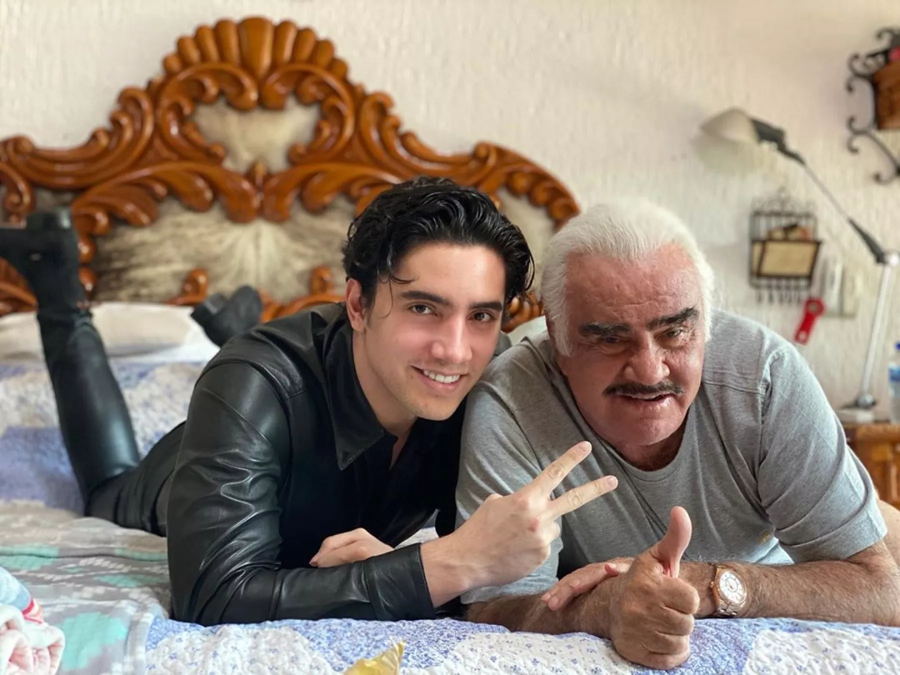 Alex Fernández y Vicente Fernandez