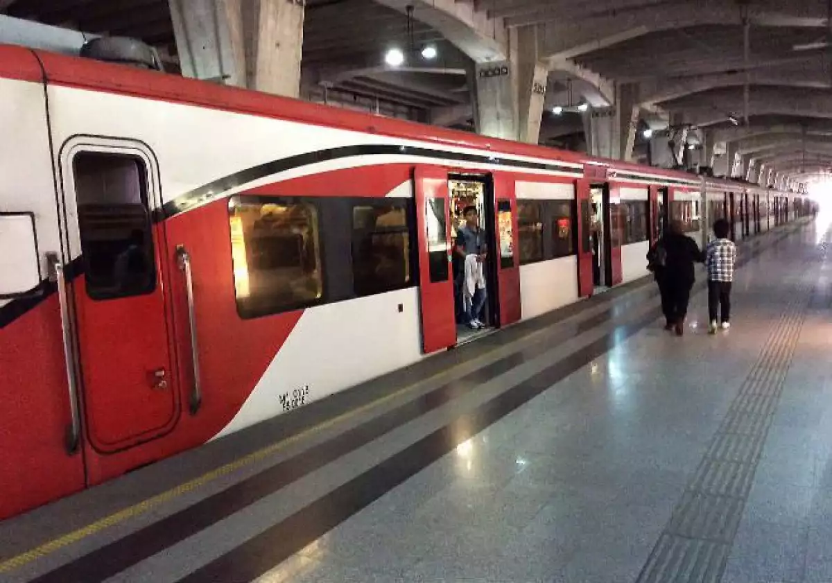 Tren Suburbano