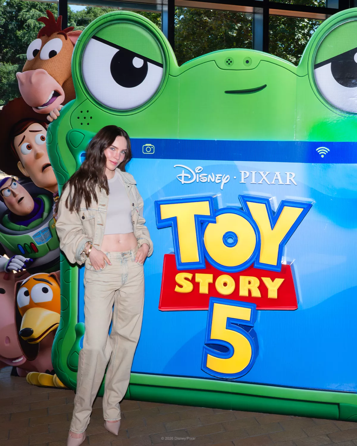 belinda-toy-story-5-lily-pad.jpg