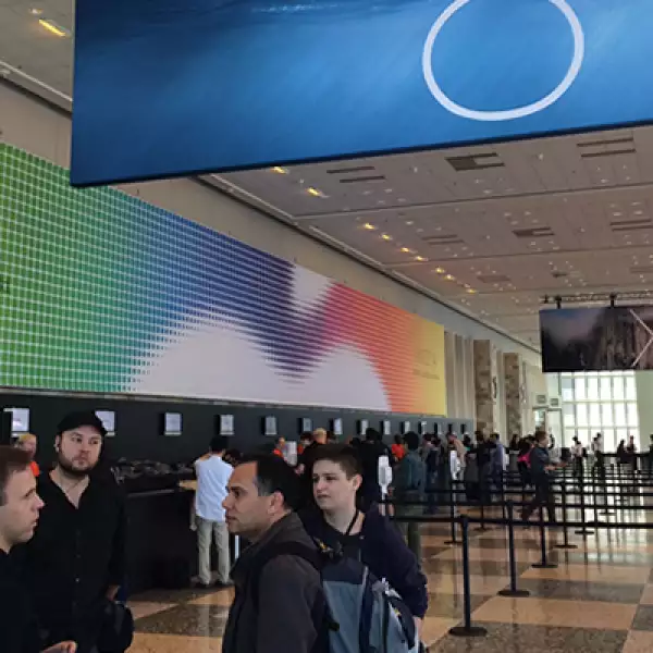 Cientos de invitados especiales asistirán a la conferencia anual de desarrolladores de la firma de la manzana.