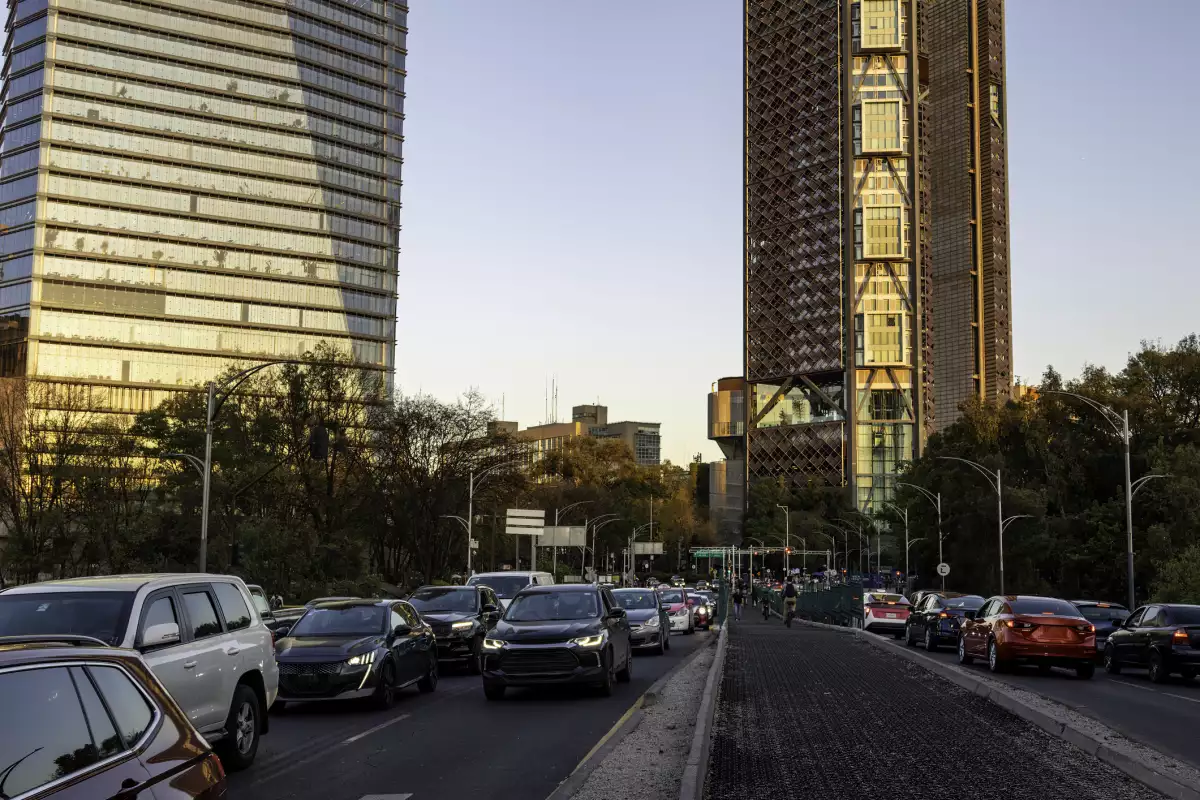 Hoy No Circula 16 de mayo 2025: estos autos descansan en CDMX y Edomex