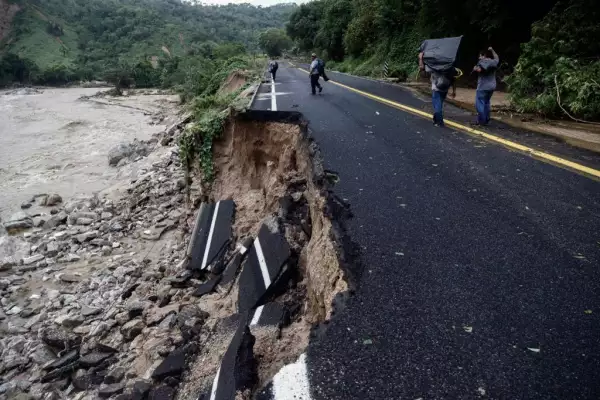 carretera-dañana-acapulco