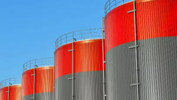 almacenamiento de combustibles