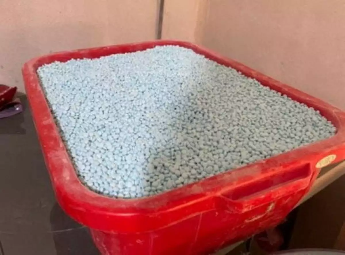 Las píldoras se muestran en un centro de fabricación de píldoras de fentanilo y en un laboratorio de metanfetamina incautado por el ejército mexicano, en Culiacan, en el estado de Sinaloa, México, el 14 de febrero de 2023.