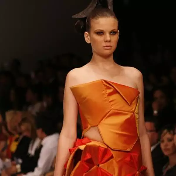 Mercedes Benz  Desfile Marialuisa y Sebastian