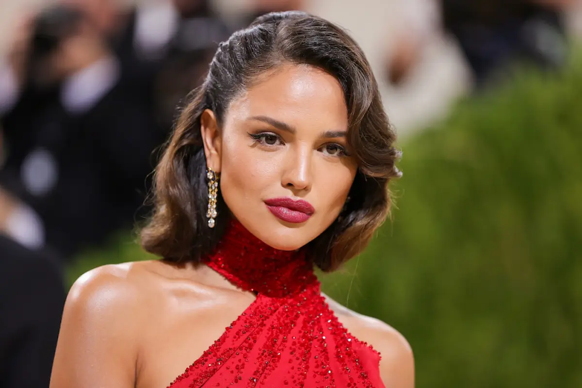 EIZA GONZALEZ