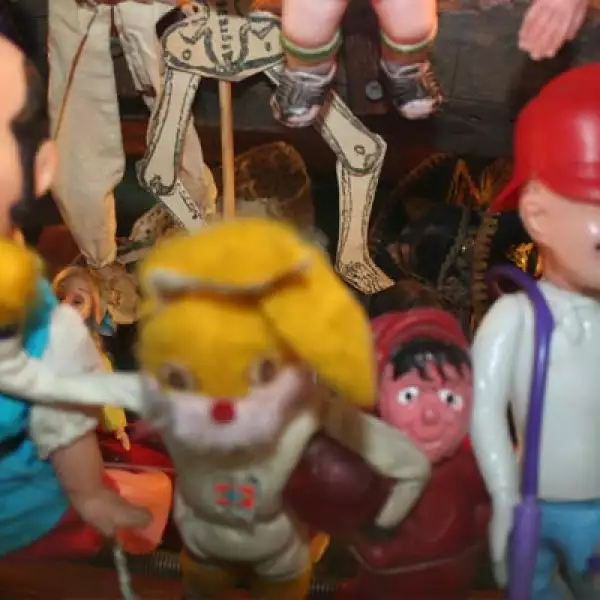 Los comediantes de la época como Capulina y Cantinflas eran retomados por las empresas jugueteras nacionales.