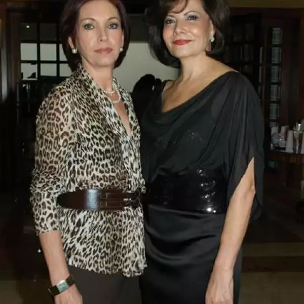 Desfile Elda Watanabe