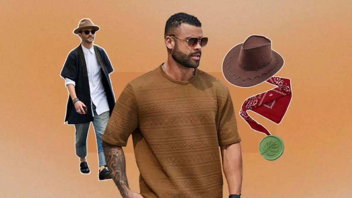foto collage de un hombre de playera café de punto, otro hombre detrás con camisa blanca y jeans, y un sombrero texano con una pañoleta.