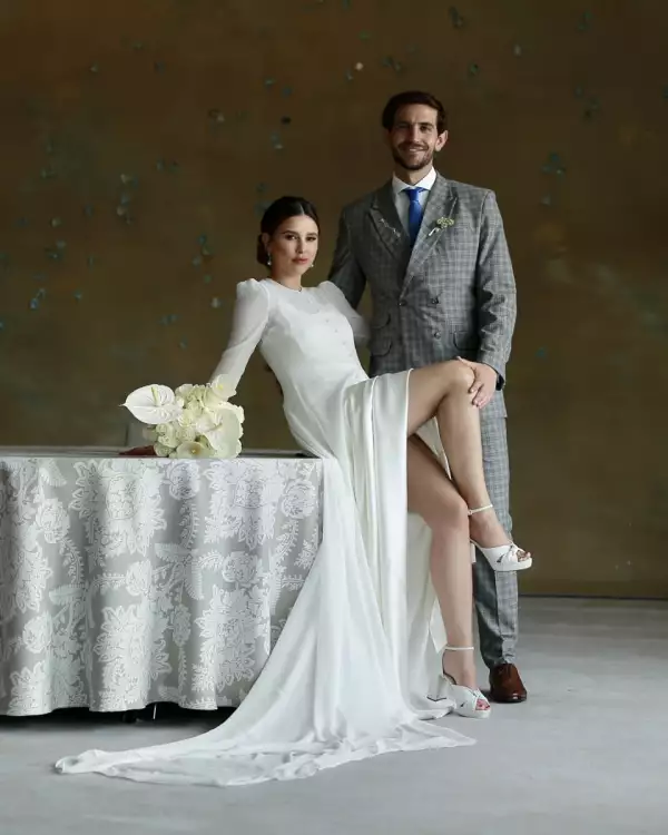 Paulina Goto y Rodrigo Saval se casaron por el civil