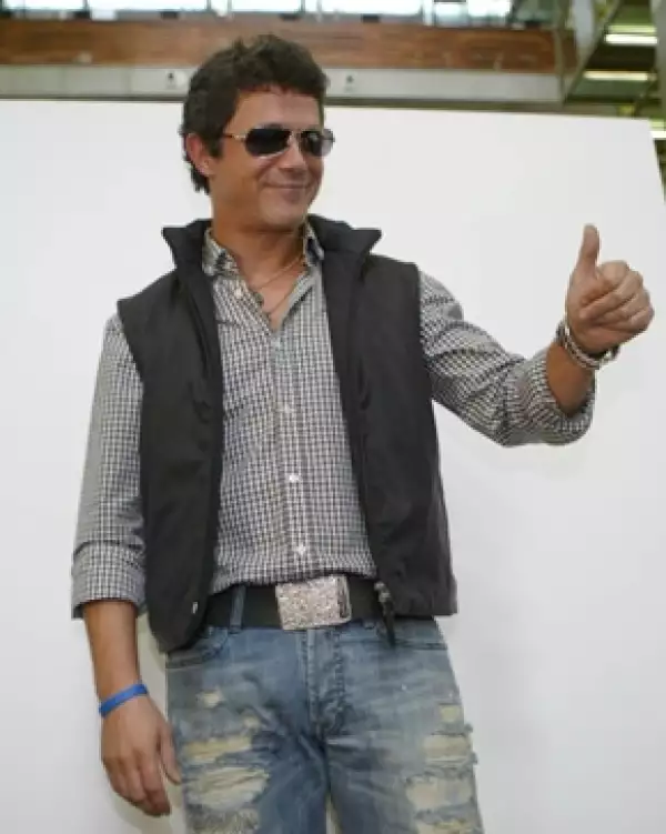 Alejandro Sanz se mostró sonriente en todo momento.