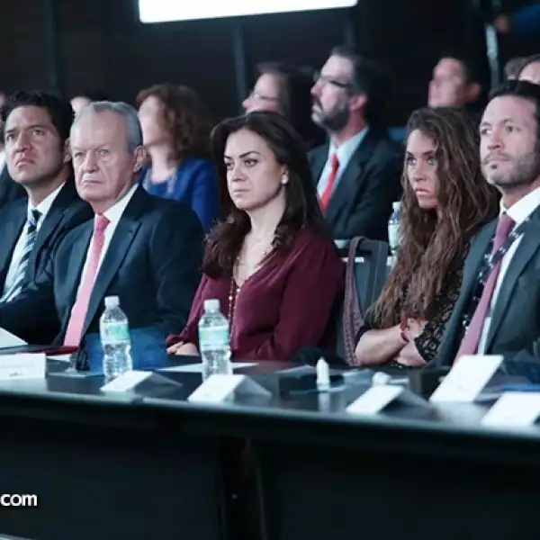 Alejandro Legorreta, Roberto Hernández, Andrea Legorreta, Sissi Harp y Gerardo Díaz