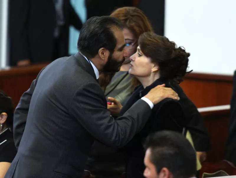 René Bejarano y Dolores Padierna