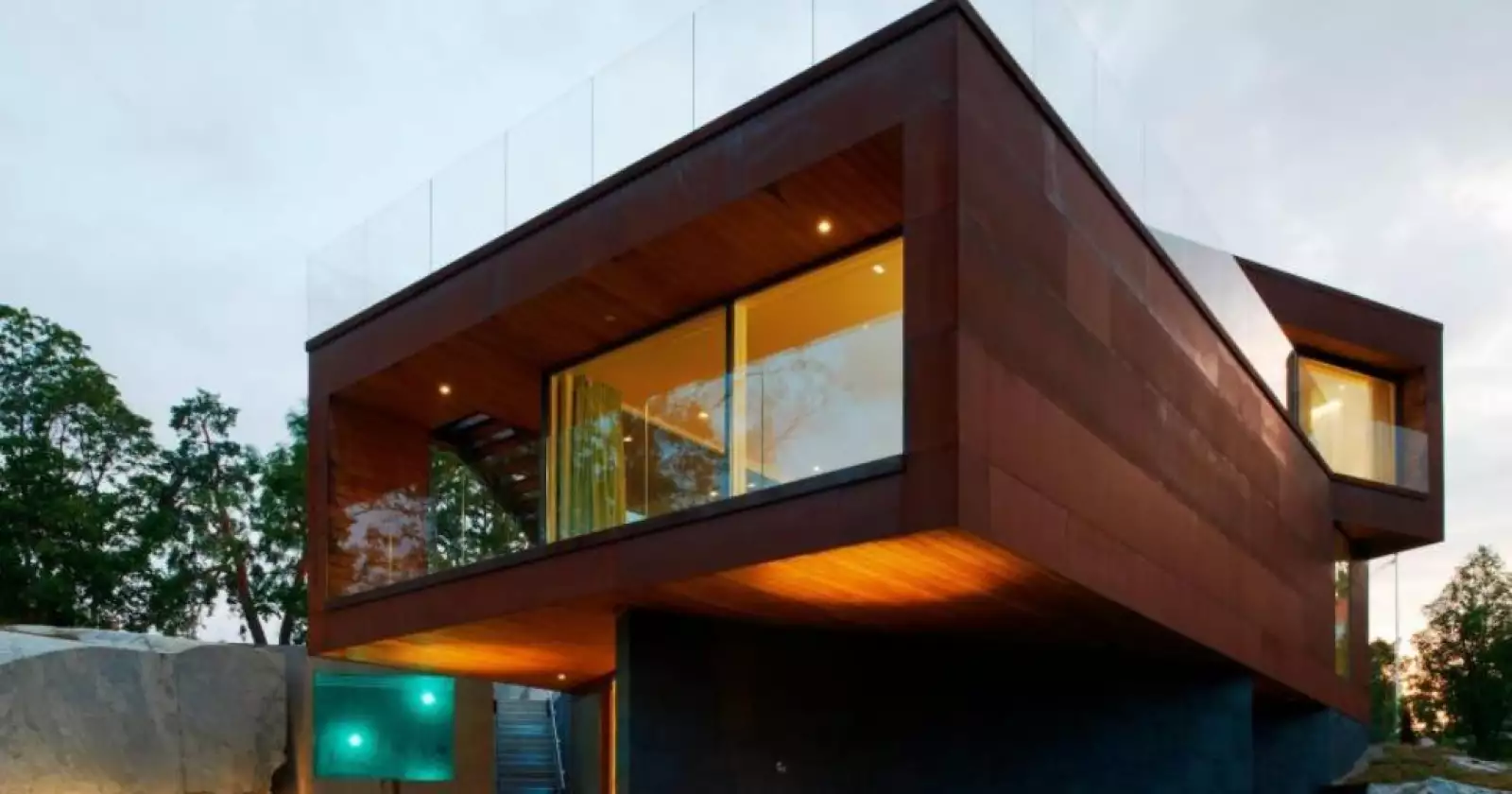 Villa Midgard, Suecia