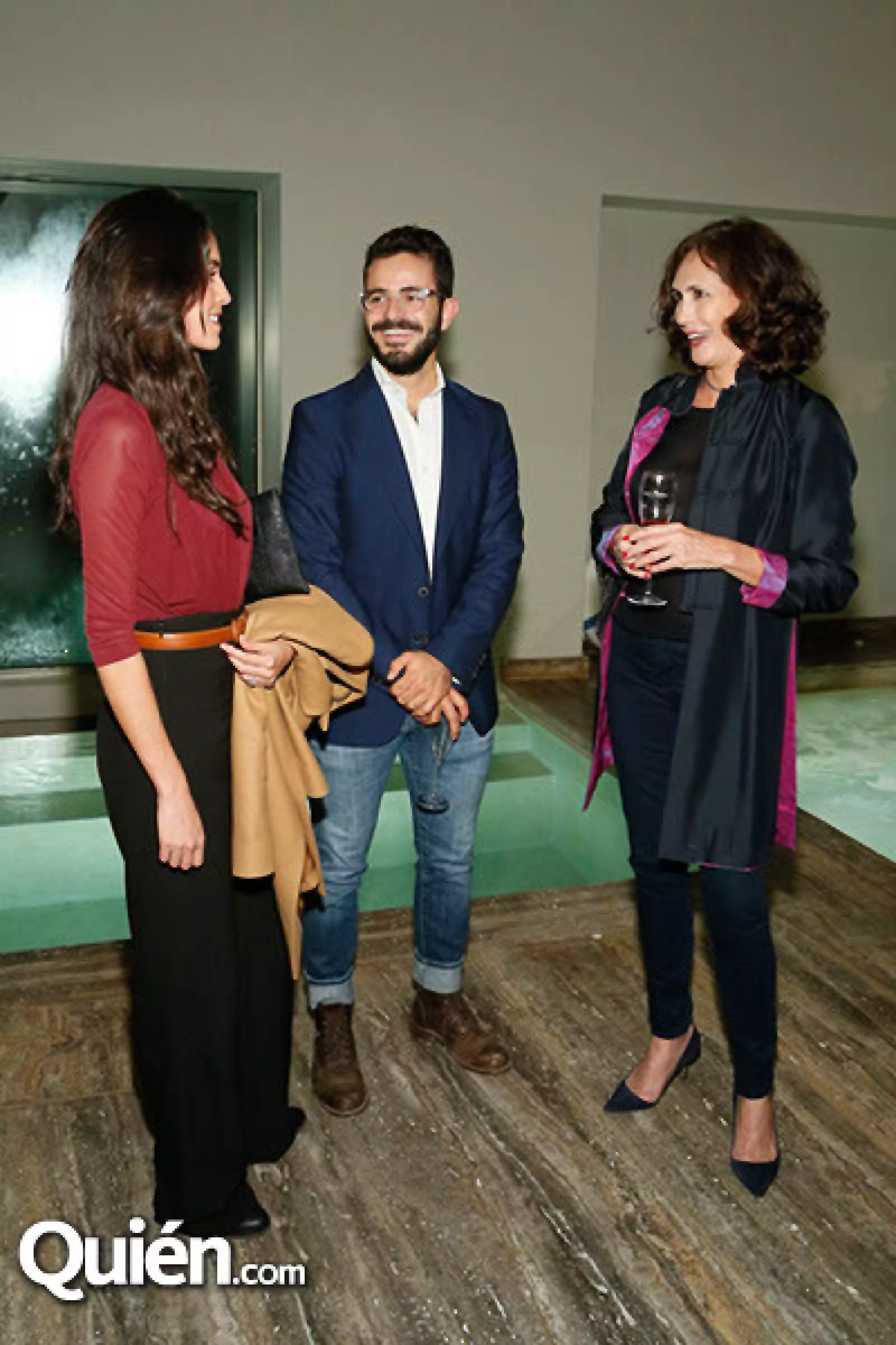 Ximena Urquiza,Santiago Cuaik y Claudia Azpiri