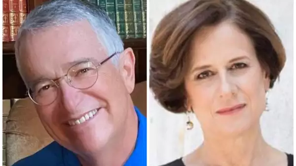 Ricardo Salinas Pliego y Denise Dresser