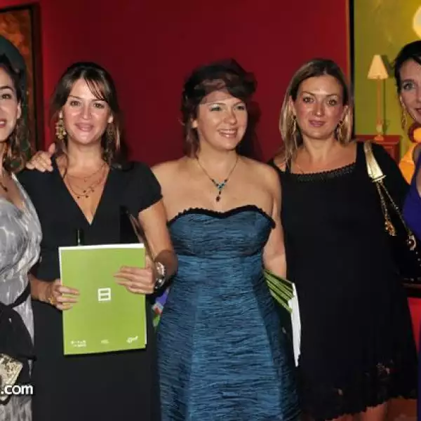 Exposici?vette Olivares