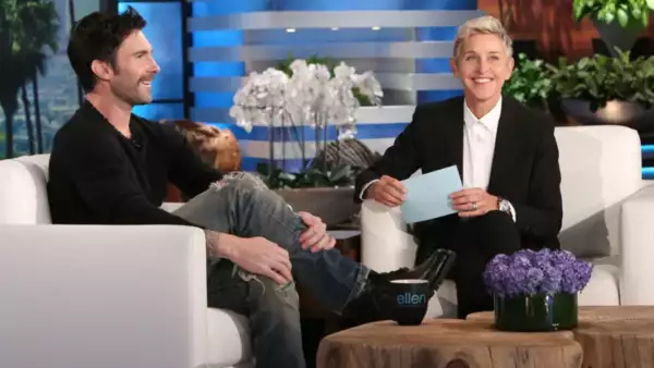 Ellen DeGeneres y Adam Levine