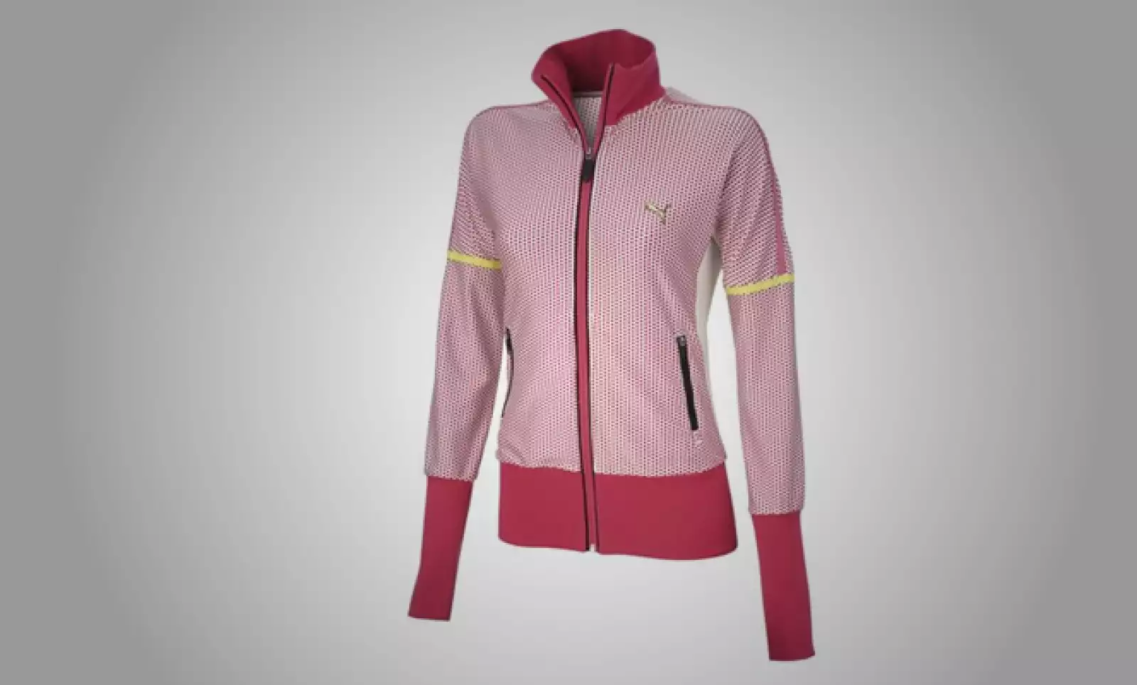 Detalles sutiles y deportivos en esta playera para el sexo femenino.