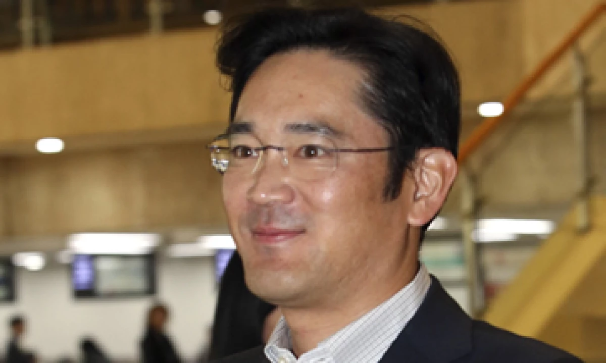 Jay Lee ya es director de operaciones y presidente. (Foto: AP)