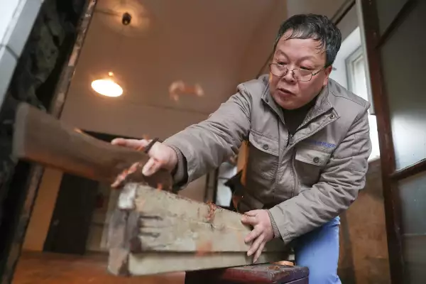 Carpintero en China
