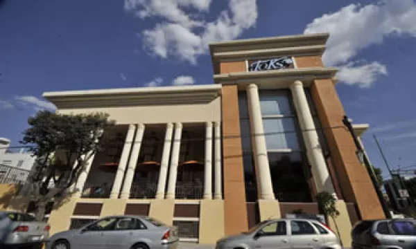 En 2010 Toks aportó el 17% de los ingresos totales de Grupo Gigante, lo que la convierte en la tercera unidad de negocio que más le contribuye. (Foto: Cortesía de Grupo Gigante)