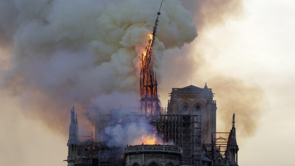 Incendio Notre Dame-9